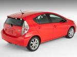 Toyota Prius C 2012 года